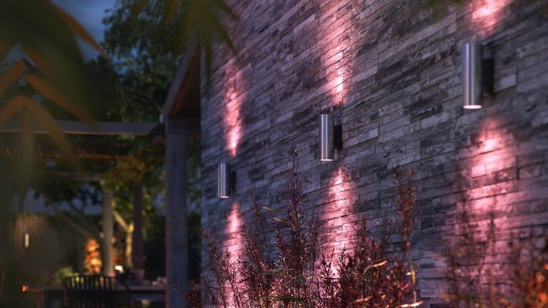 Philips Hue They appear outdoors