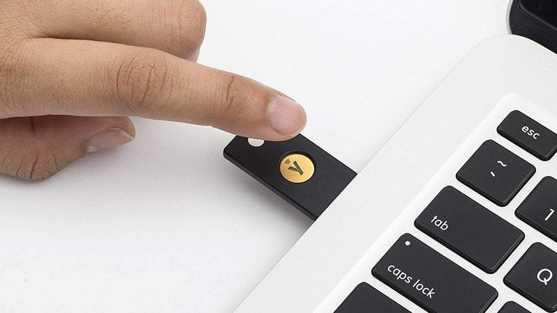 Yubikey 5 NFC introduced in a laptop