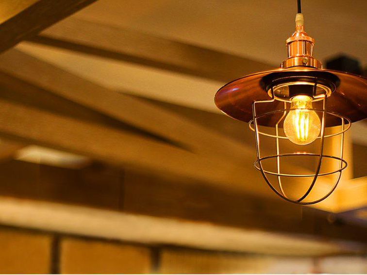 Kasa's newest smart light bulbs are old-fashioned lookalikes • HomeKit Blog